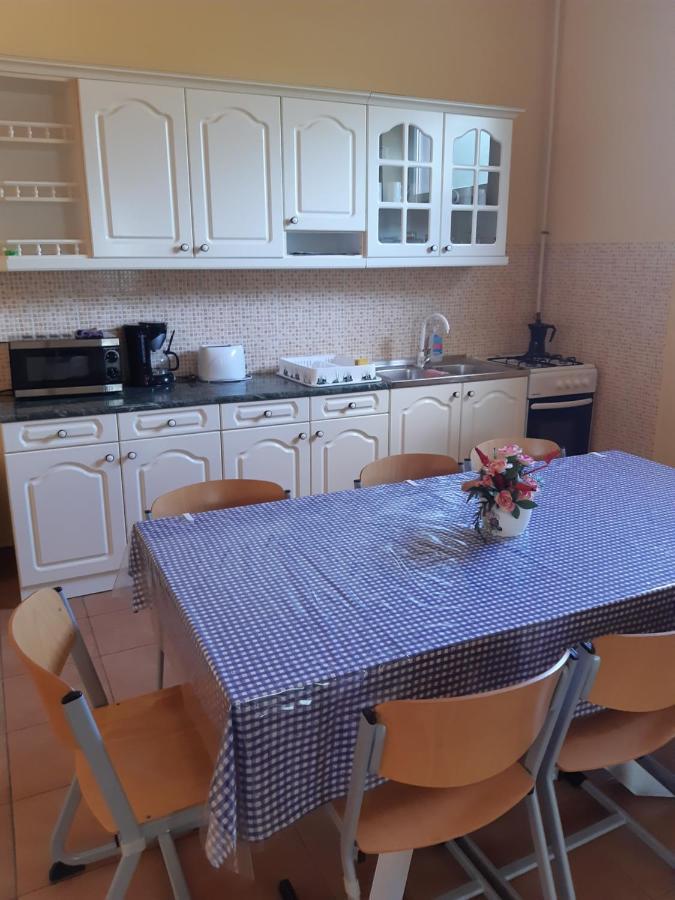 Helga Apartman Makó Dış mekan fotoğraf