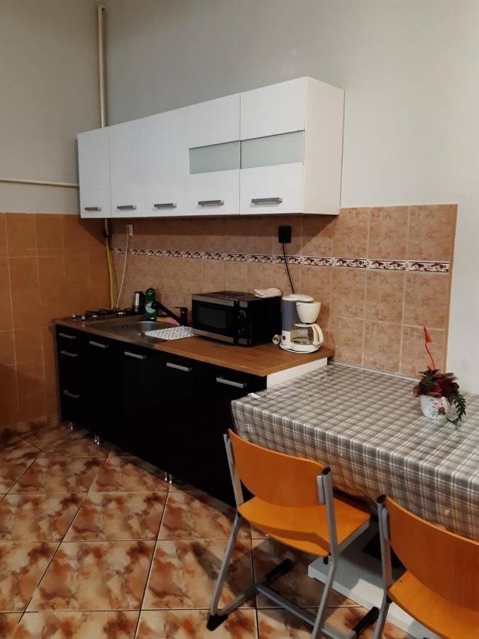 Helga Apartman Makó Dış mekan fotoğraf