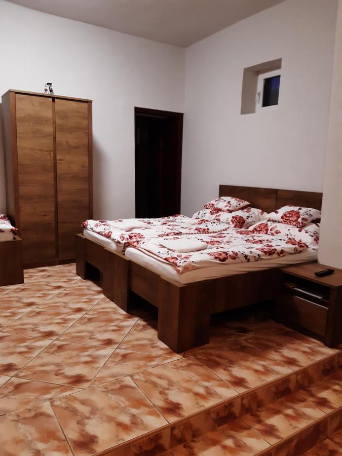 Helga Apartman Makó Dış mekan fotoğraf