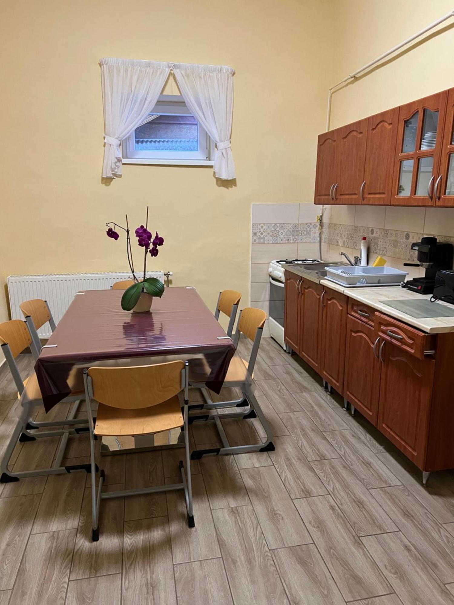 Helga Apartman Makó Dış mekan fotoğraf